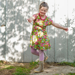 Summer Passion Short Sleeve Dress - 1 Left Size 12 years-Uddevalla Barn-Modern Rascals