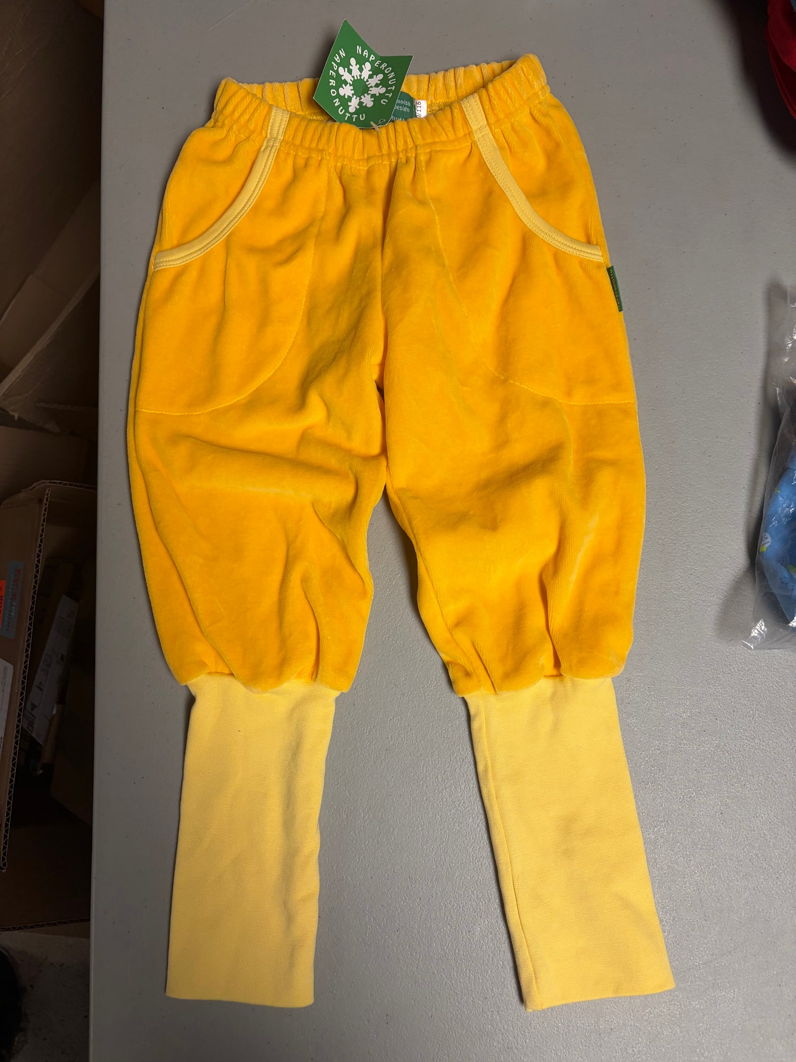Yellow Velour Pants With Long Rib - 1 Left Size 4-6 years