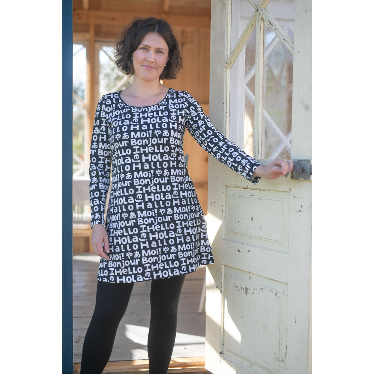 Adult's SUMU Tunic - Hello in Black and White-PaaPii-Modern Rascals
