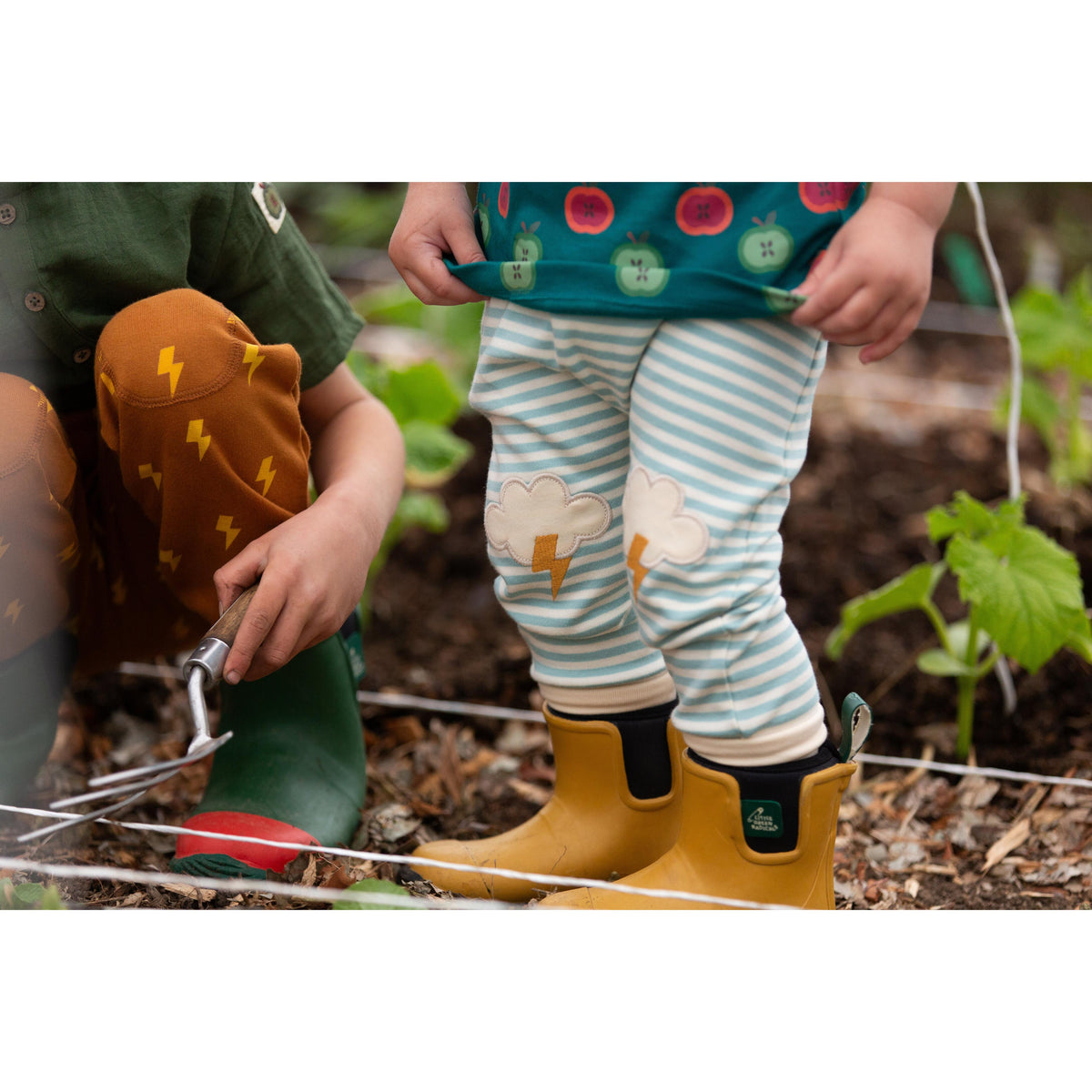 All Weather Knee Patch Striped Joggers - 1 Left Size 4-5 years-Little Green Radicals-Modern Rascals