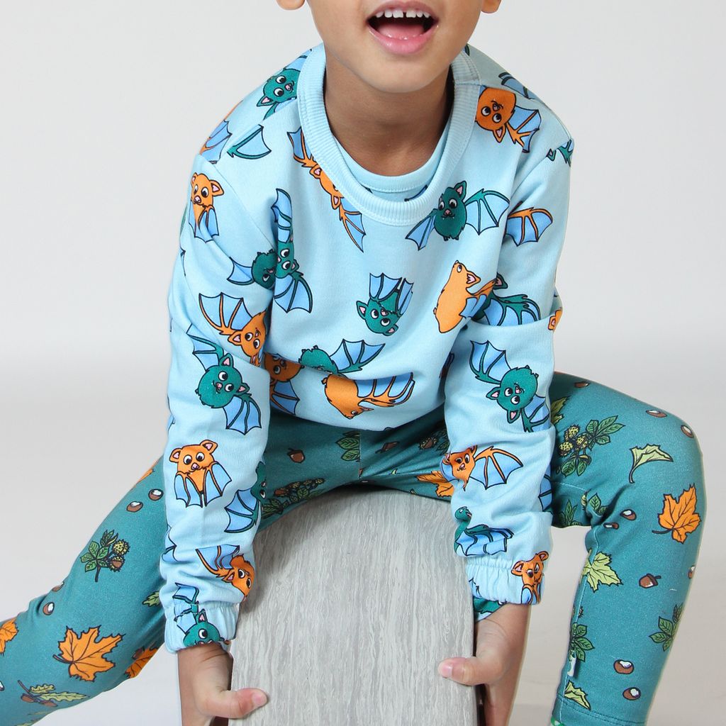 Bat Sweatshirt in Stratosphere - 1 Left Size 3-4 years-Smafolk-Modern Rascals