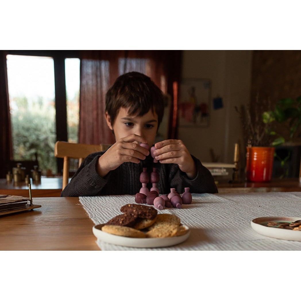 Grapat Loose Parts Pineapples - 36 pieces in Purples-Grapat-Modern Rascals