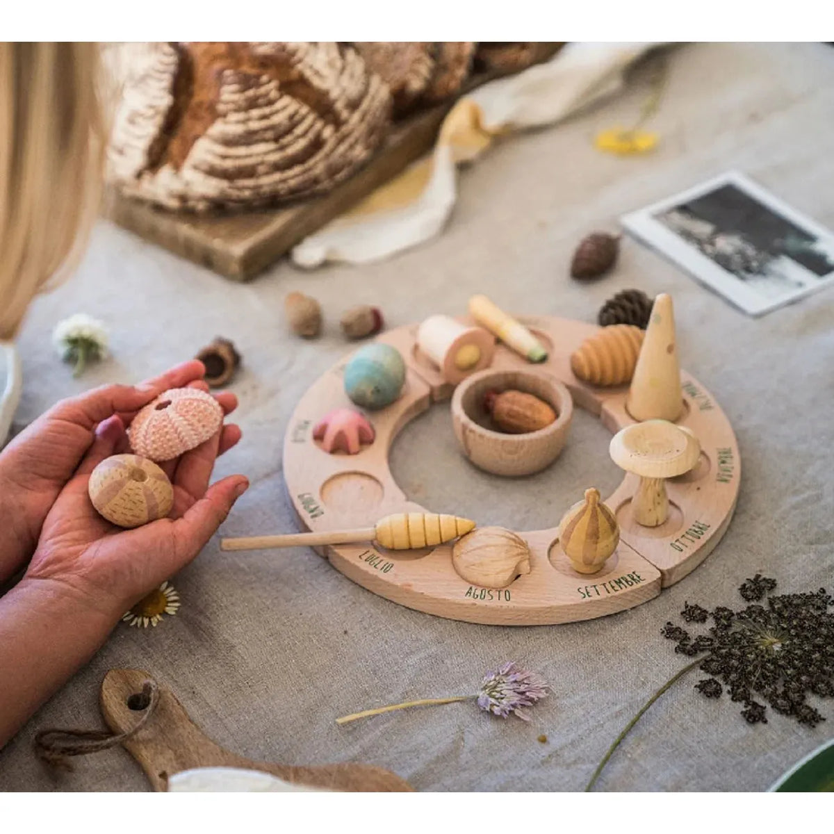 Grapat Perpetual Calendar With Bowl and Cubes - English-Grapat-Modern Rascals