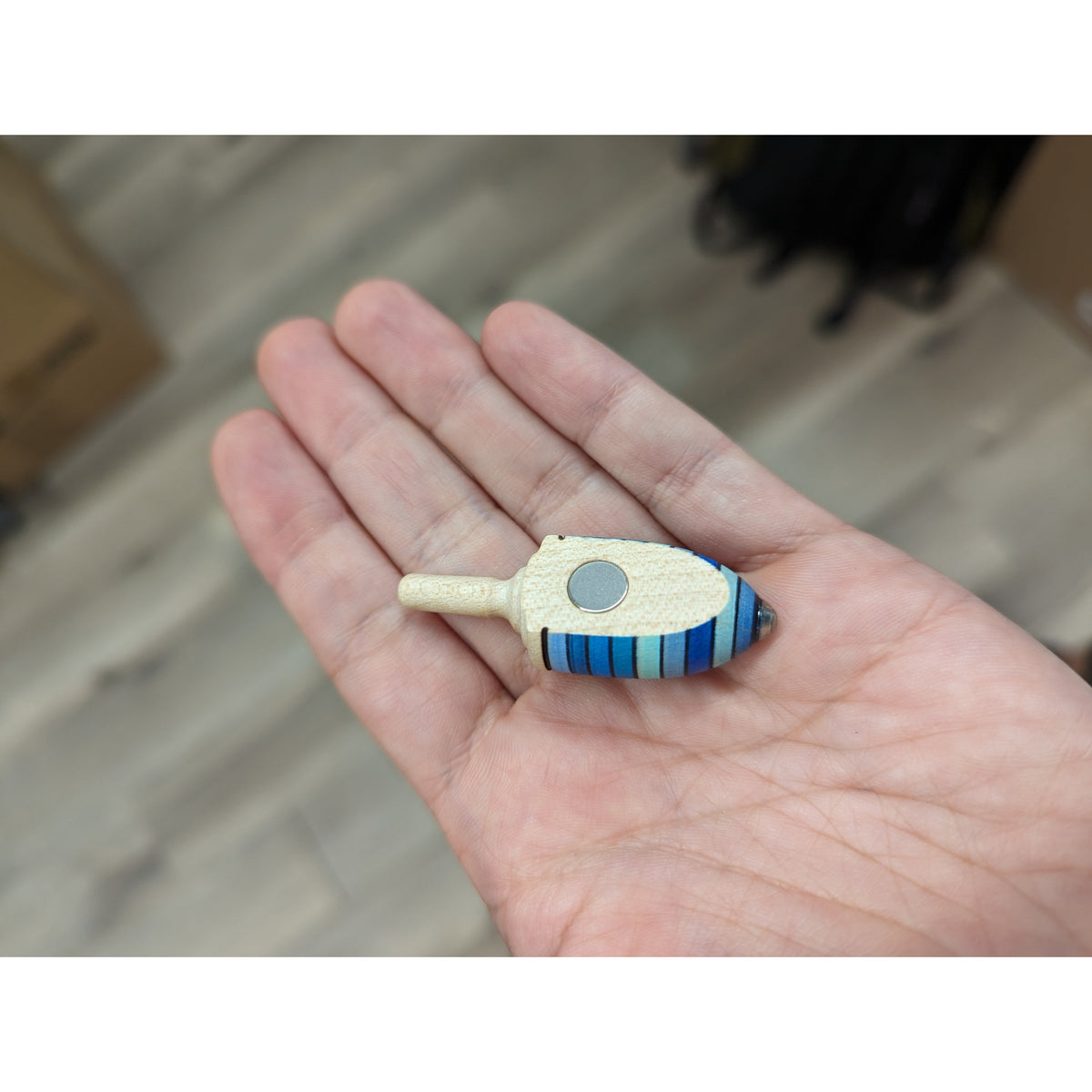 Mader Mini Magnetic Thunderbolt - Assorted Colours-Mader-Modern Rascals