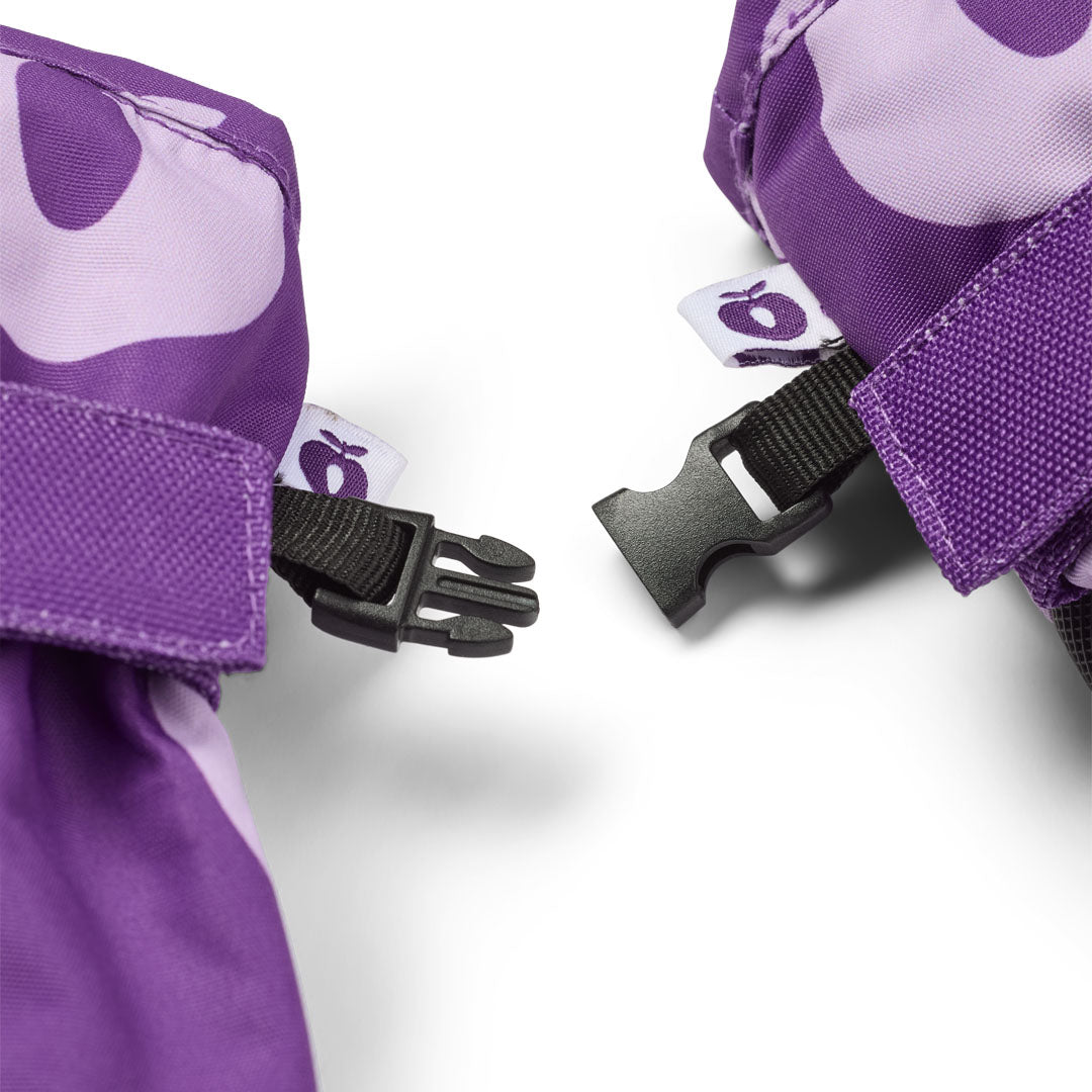Mittens With Apples in Purple Shadow-Smafolk-Modern Rascals