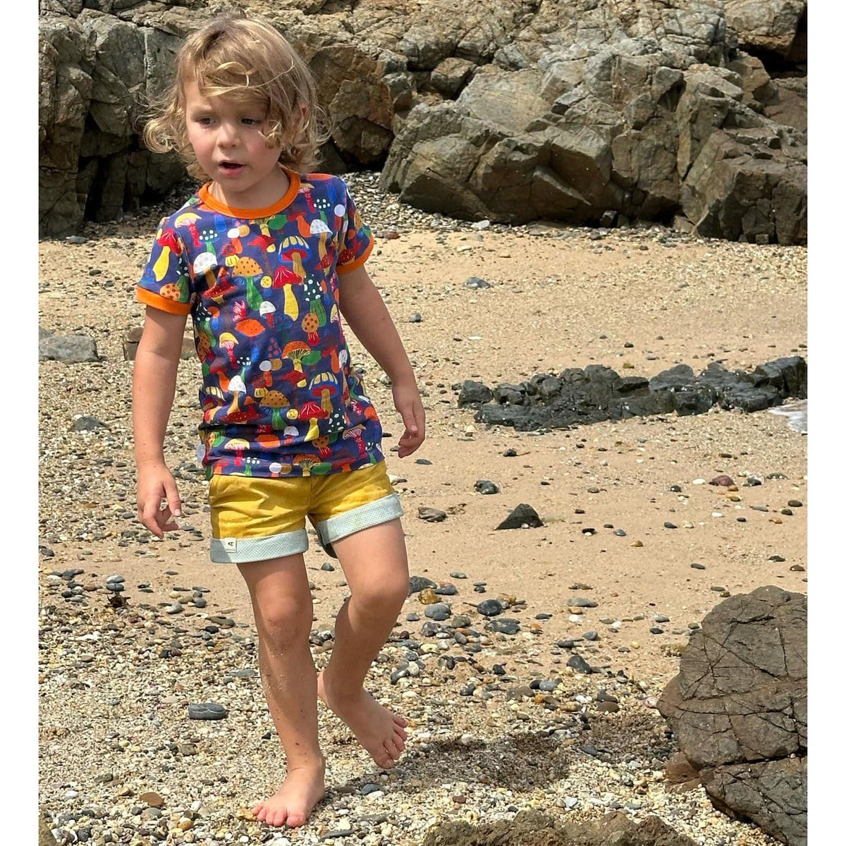 New Mushrooms Short Sleeve Shirt - 1 Left Size 2-3 years-Uddevalla Barn-Modern Rascals