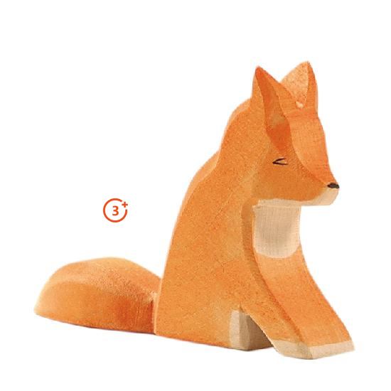 Ostheimer Fox - Sitting-Ostheimer-Modern Rascals