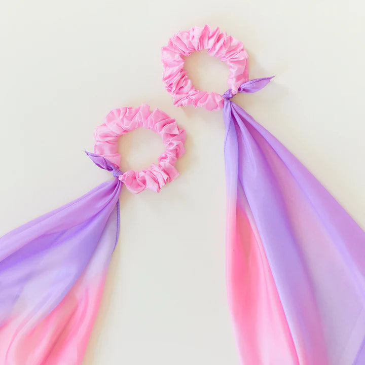 Wrist Rascal Toy Sarah's Silks - Modern Rascals