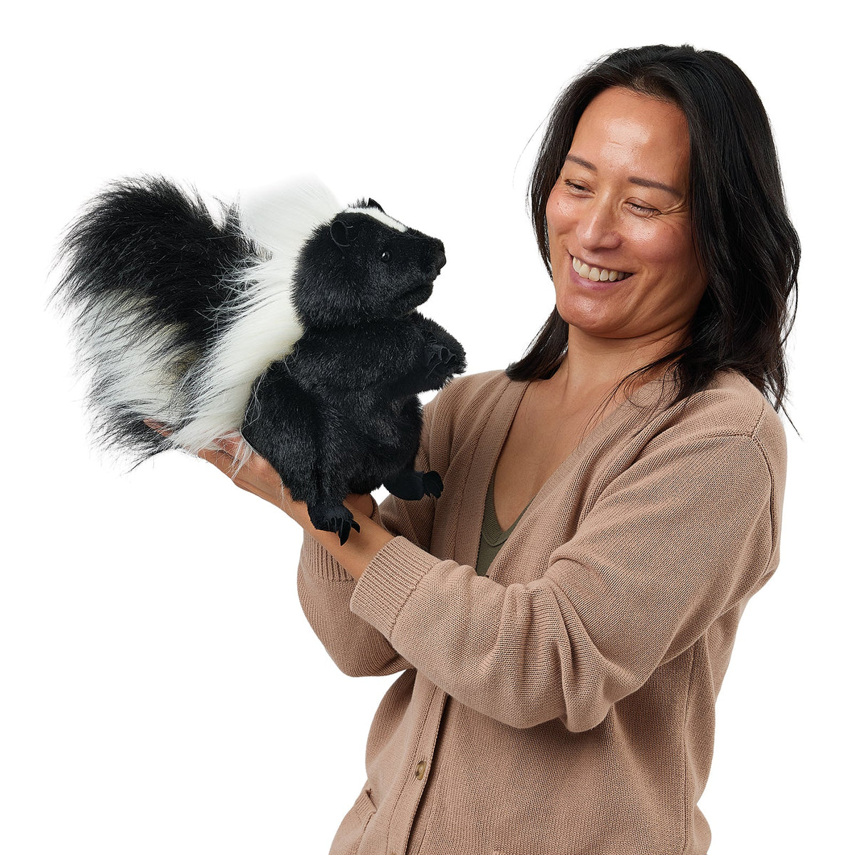 Standing Skunk Puppet-Folkmanis Puppets-Modern Rascals